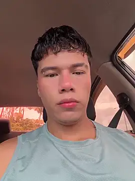 Snapshot of Logan_smith1 chatting on June 2026 04:11:02 PM Logan smith1 online show from June 2026 04:11:02 PM