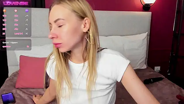 Snapshot of Diana_Garrett chatting on January 2025 05:36:02 AM Diana Garrett online show from January 2025 05:36:02 AM