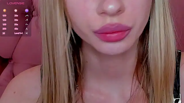 Snapshot of Diana_Garrett chatting on February 2025 11:47:02 AM Diana Garrett online show from February 2025 11:47:02 AM