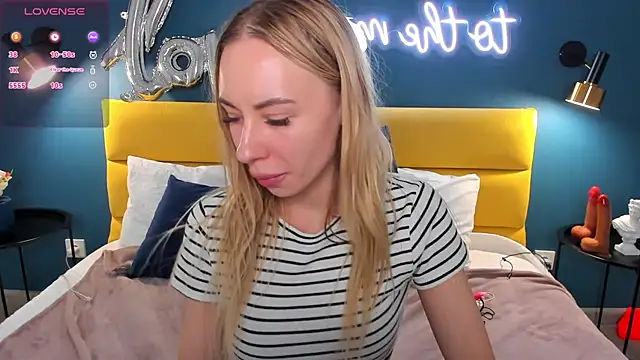 Snapshot of Diana_Garrett chatting on March 2025 05:31:02 AM Diana Garrett online show from March 2025 05:31:02 AM