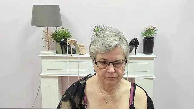 IrisDream online show from January 2026 07:03:01 AM