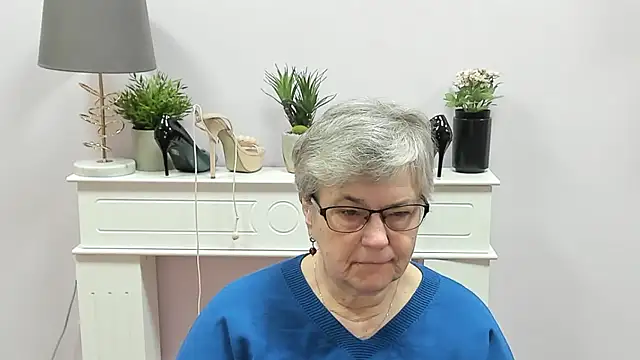 IrisDream online show from January 2026 07:01:01 AM