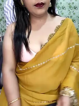 Cute-Raashii online show from November 2025 12:32:01 AM