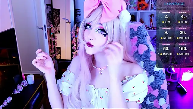 Aki  Ra online show from February 2026 12:09:01 AM