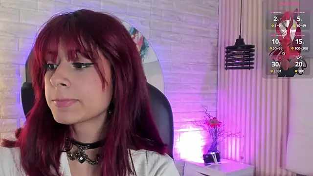 Snapshot of cloe__palmer chatting on December 2024 06:25:01 PM cloe palmer online show from December 2024 06:25:01 PM