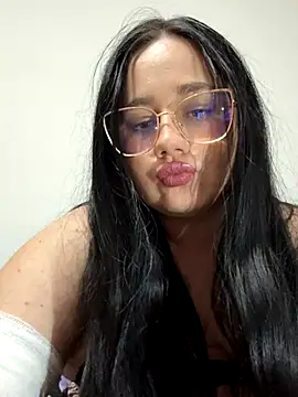 curvybabe7 online show from December 2025 07:31:01 PM