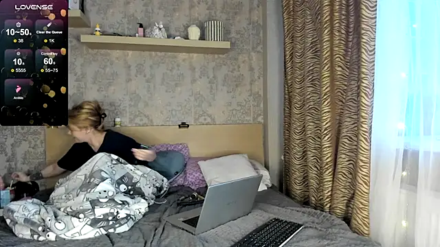 purebeautie13 online show from January 2025 10:10:02 AM