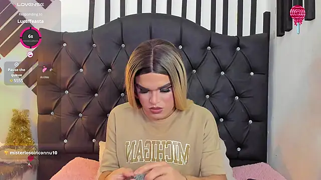 AllisonsweetZ online show from February 2025 07:42:01 PM