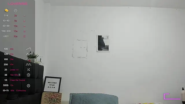 RoddyRich11 online show from April 2026 11:52:02 AM