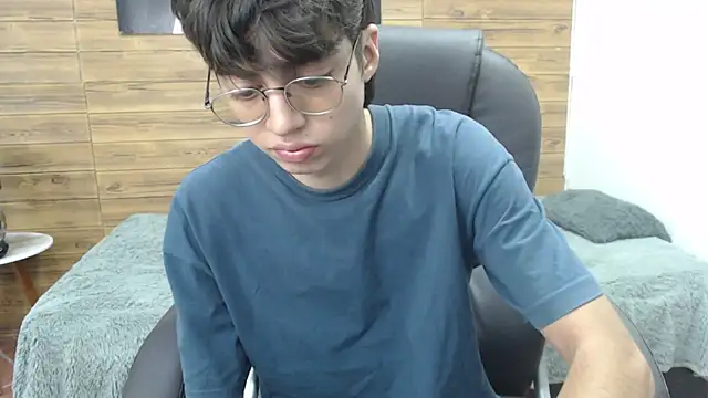 Snapshot of jhoellx chatting on January 2025 06:31:01 PM jhoellx online show from January 2025 06:31:01 PM