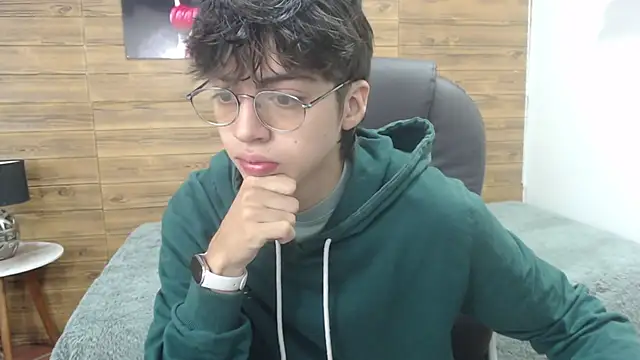 Snapshot of jhoellx chatting on January 2025 12:26:02 PM jhoellx online show from January 2025 12:26:02 PM