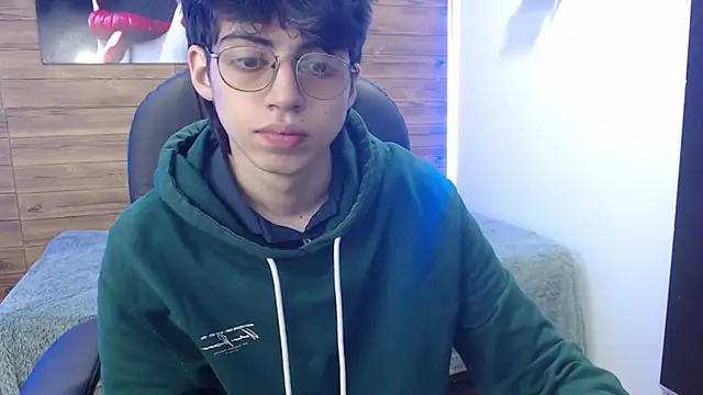 Snapshot of jhoellx chatting on January 2025 12:50:02 PM jhoellx online show from January 2025 12:50:02 PM