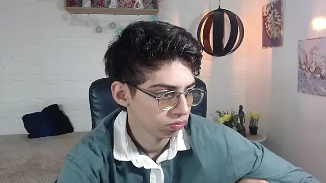 Snapshot of jhoellx chatting on January 2025 12:43:01 PM jhoellx online show from January 2025 12:43:01 PM