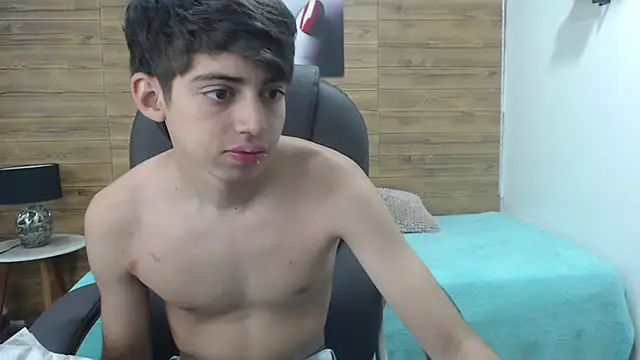 Snapshot of jhoellx chatting on February 2025 01:11:01 PM jhoellx online show from February 2025 01:11:01 PM