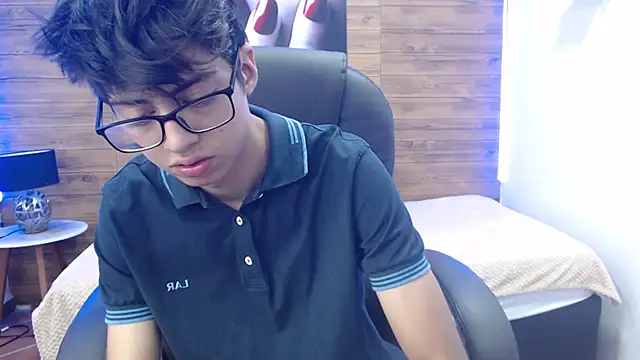 Snapshot of jhoellx chatting on February 2025 01:16:02 PM jhoellx online show from February 2025 01:16:02 PM