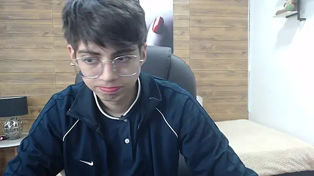 Snapshot of jhoellx chatting on February 2025 12:27:01 PM jhoellx online show from February 2025 12:27:01 PM