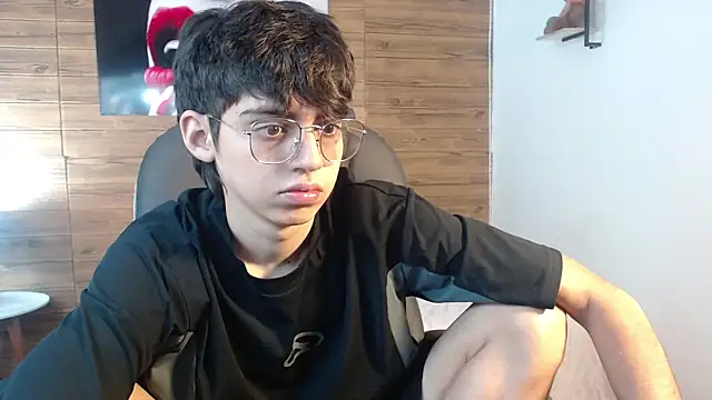 Snapshot of jhoellx chatting on September 2025 08:19:01 PM jhoellx online show from September 2025 08:19:01 PM