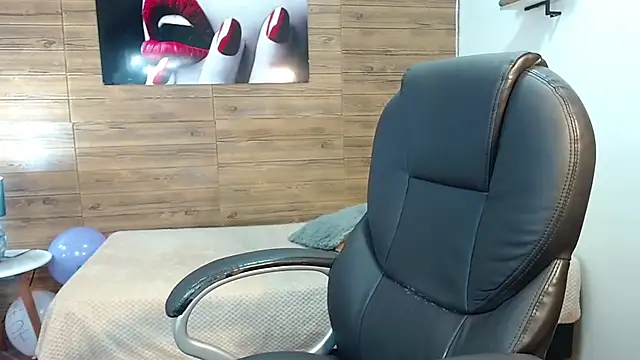 Snapshot of jhoellx chatting on October 2025 07:45:02 PM jhoellx online show from October 2025 07:45:02 PM