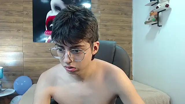 Snapshot of jhoellx chatting on October 2025 07:58:02 PM jhoellx online show from October 2025 07:58:02 PM