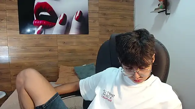 Snapshot of jhoellx chatting on November 2025 08:00:01 PM jhoellx online show from November 2025 08:00:01 PM