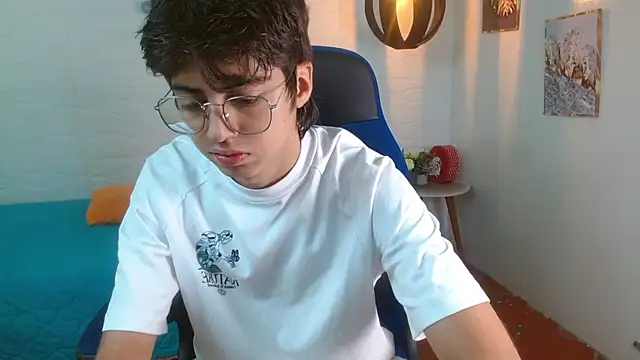 Snapshot of jhoellx chatting on November 2025 01:00:01 PM jhoellx online show from November 2025 01:00:01 PM