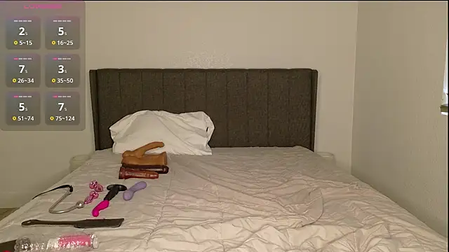 Snapshot of misscatxo chatting on November 2025 10:21:02 PM misscatxo online show from November 2025 10:21:02 PM