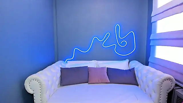 rock n roxy online show from January 2025 05:11:01 AM