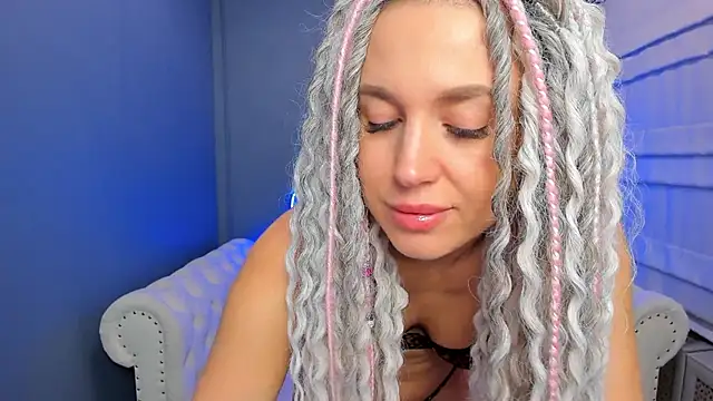 rock n roxy online show from February 2025 01:23:01 AM