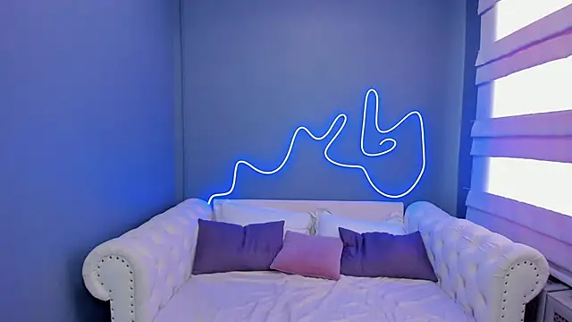 rock n roxy online show from March 2025 08:37:02 AM