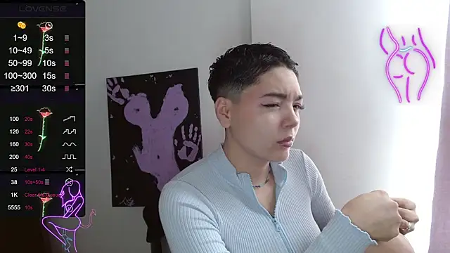 TRIXIE TANG28 online show from March 2025 07:31:02 PM