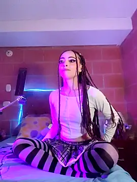 Yennastone online show from March 2025 12:44:01 AM