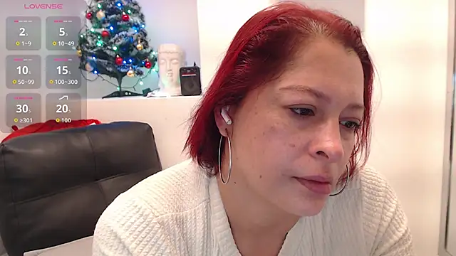 Snapshot of eva_twiss chatting on December 2025 11:48:01 AM eva twiss online show from December 2025 11:48:01 AM