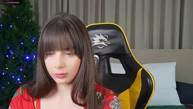 Snapshot of Alisa054 chatting on December 2024 04:18:01 PM Alisa054 online show from December 2024 04:18:01 PM