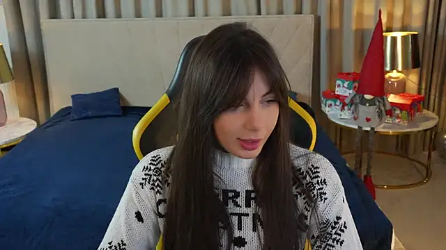 Snapshot of Alisa054 chatting on January 2025 04:05:01 PM Alisa054 online show from January 2025 04:05:01 PM