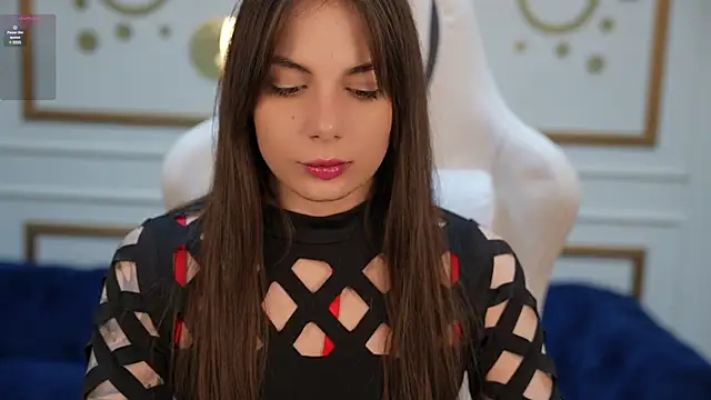 Snapshot of Alisa054 chatting on January 2025 09:18:01 PM Alisa054 online show from January 2025 09:18:01 PM