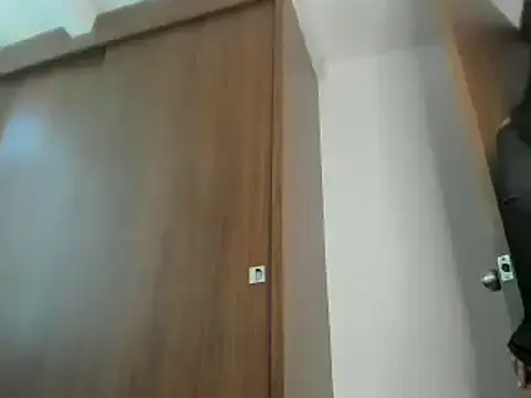 Snapshot of Cielo_999 chatting on January 2025 07:15:01 PM Cielo 999 online show from January 2025 07:15:01 PM