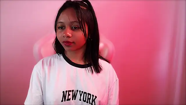 Snapshot of Natasha_mh2 chatting on February 2025 08:47:02 PM Natasha mh2 online show from February 2025 08:47:02 PM