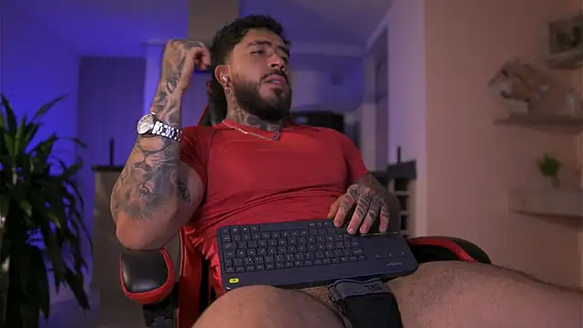 LeoSalvatore  online show from November 2025 05:29:01 AM