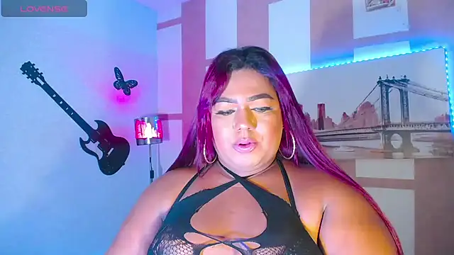 Snapshot of OpraxBellinda chatting on November 2025 03:21:02 AM OpraxBellinda online show from November 2025 03:21:02 AM