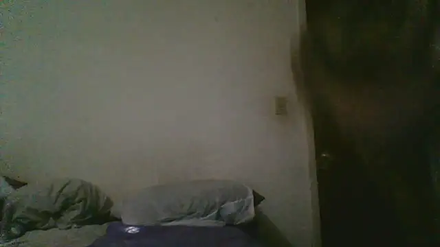 Snapshot of Emilylyn2501 chatting on February 2026 12:53:01 AM Emilylyn2501 online show from February 2026 12:53:01 AM