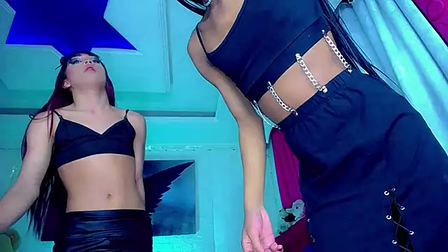 Snapshot of NahomiCamper chatting on February 2025 06:20:01 AM NahomiCamper online show from February 2025 06:20:01 AM