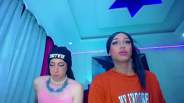 Snapshot of NahomiCamper chatting on October 2025 02:26:01 PM NahomiCamper online show from October 2025 02:26:01 PM