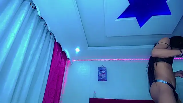 NahomiCamper online show from February 2026 01:46:01 AM