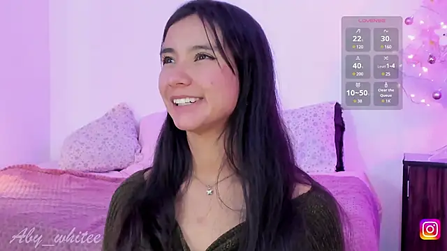 AbyWhitee online show from December 2024 10:39:02 AM