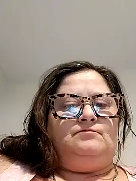 Snapshot of staceysmomfow chatting on January 2025 01:39:02 AM staceysmomfow online show from January 2025 01:39:02 AM