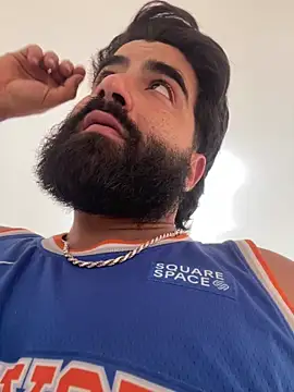 Lyon vach online show from November 2025 07:47:01 PM