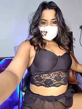 Snapshot of Black-Pearll chatting on March 2025 09:38:02 PM Black-Pearll online show from March 2025 09:38:02 PM