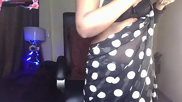 Black-Pearll online show from January 2026 03:34:01 AM