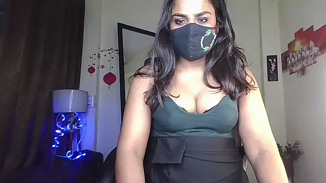 Black-Pearll online show from March 2026 12:23:02 PM