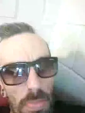 Snapshot of IL_SAINT_XXX chatting on December 2025 10:53:02 AM IL SAINT XXX online show from December 2025 10:53:02 AM